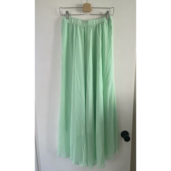 Mint Green Flowy Maxi Skirt Size Medium Elastic Waist NWOT Chiffon High Waisted - Picture 2 of 6